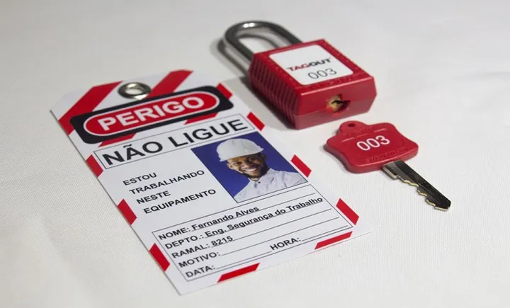 Tintas atóxicas utilizadas no processo de fabricação dos produtos Tagout